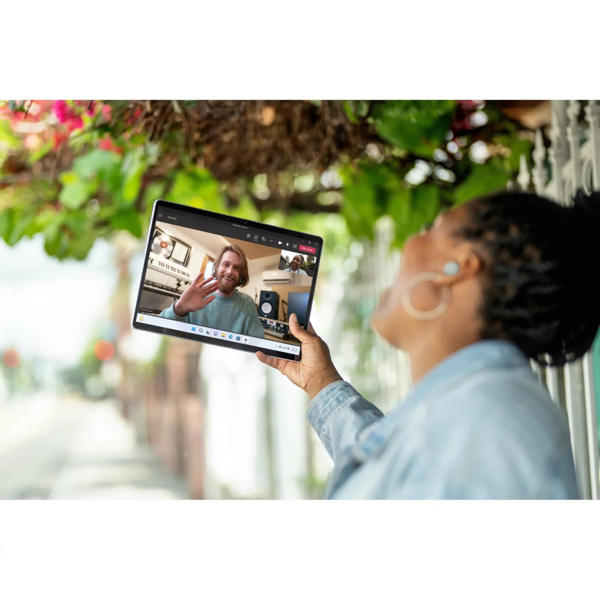 13", Pro TAA Microsoft GB GB, Compliant Graphite, Tablet, 16 Windows 9 Pro, 10 512 Surface SSD,
