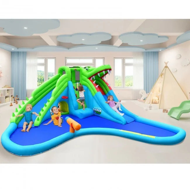 with Splashing in 7 Bounce Inflatable House 1 Pool