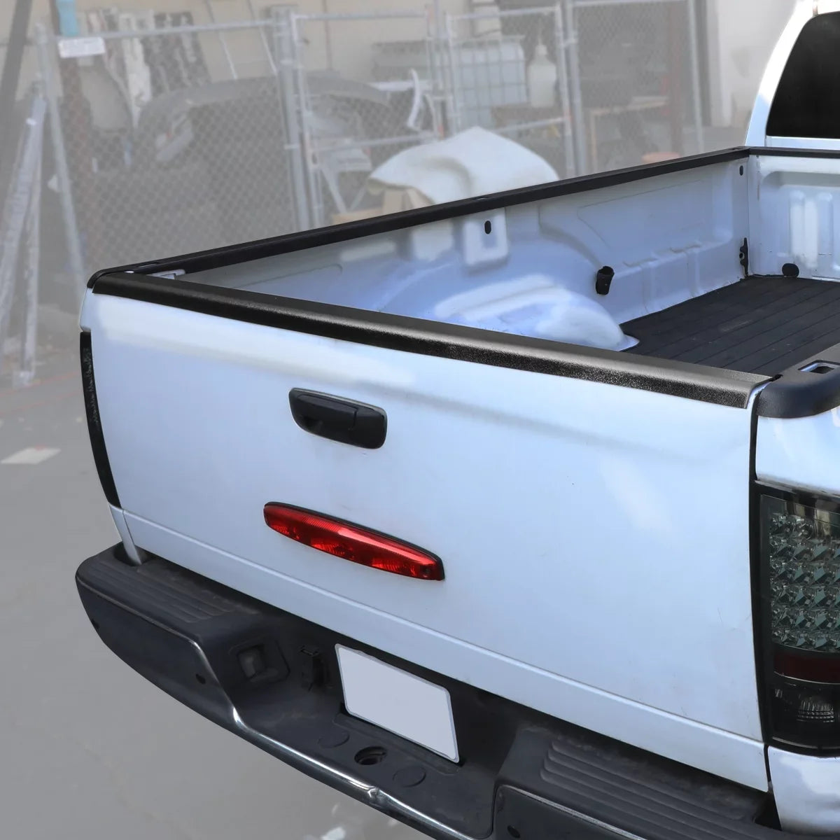97 Pickup 00 95 Truck 03 Cover 01 06 98 BEDC-R-014 94 96 Cap to Bed Ford End Ranger Motoring Tail 1993 Rear 07 99 2008 Gate 02 For 04 05 Molding DNA
