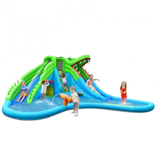 with Splashing in 7 Bounce Inflatable House 1 Pool