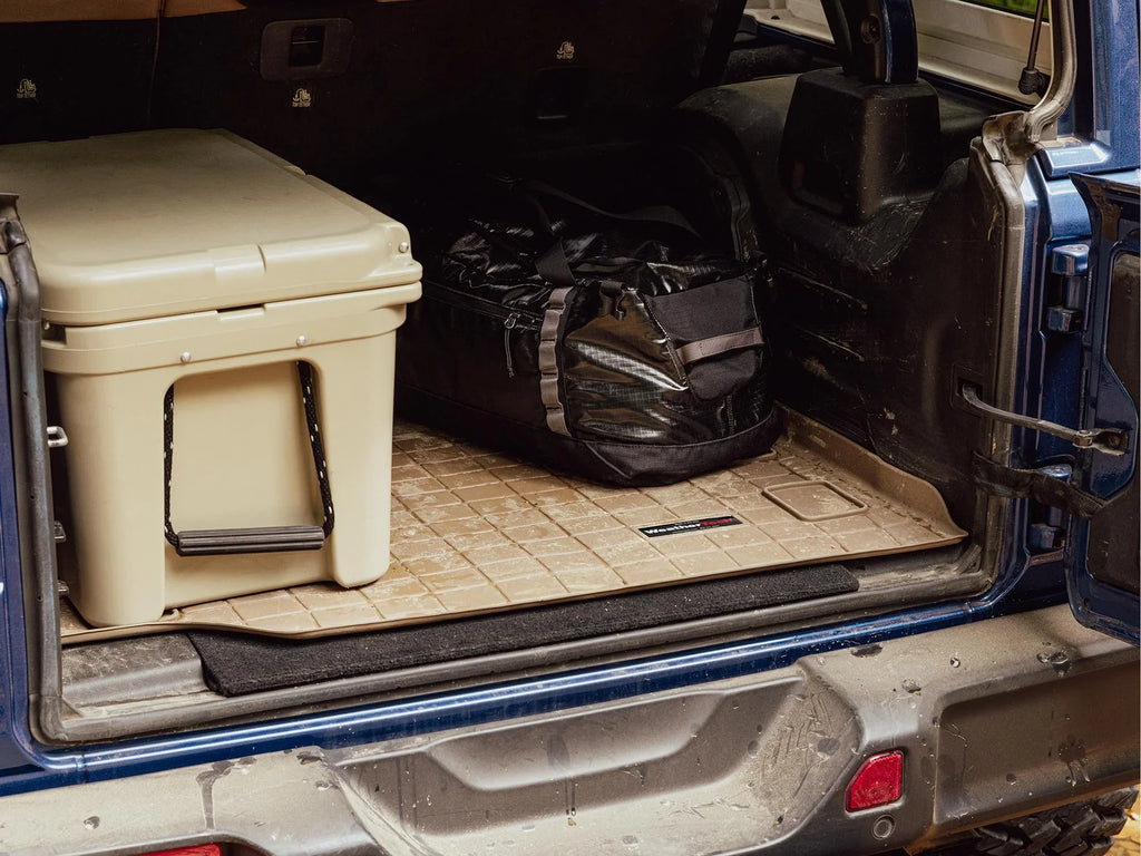 Seating compatible 2005-2010 With Liner Jeep Cherokee - with Protector WeatherTech Trunk Protector, Grand Bumper with 2nd Cargo Grey Row Bumper Behind