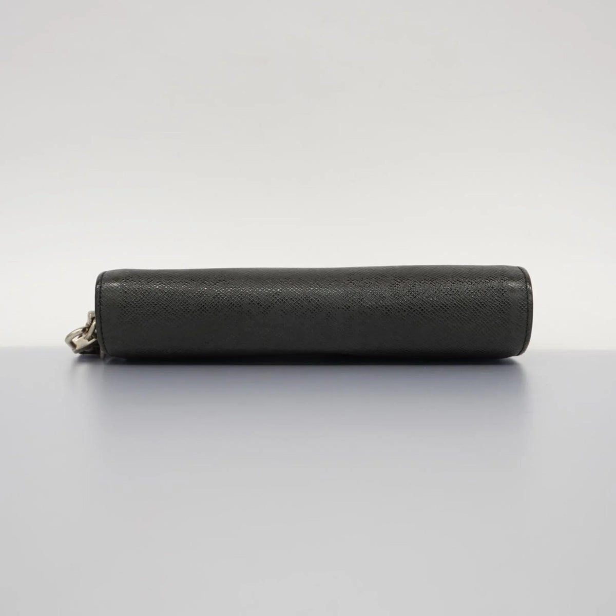 Aldwaz Baikal (Good) Pre-Owned Men's M30182 Louis Vuitton Clutch Bag